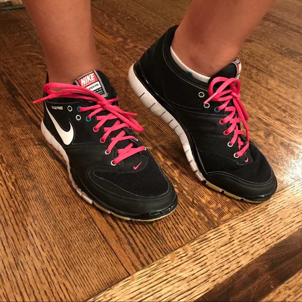 Nike | Free HyperTR Sneakers - Picture 3 of 7
